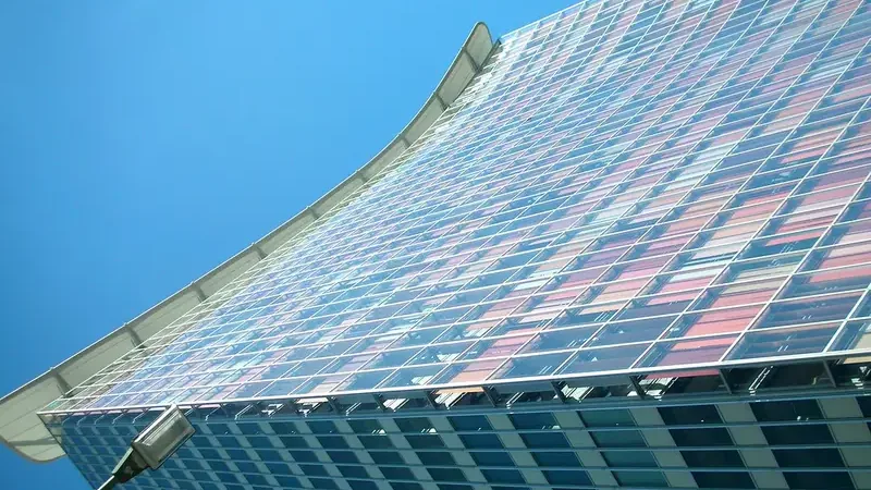 Close-up van zonnepanelen in de zon